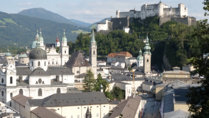 Posterframe von Salzburg zur  Festspielzeit
